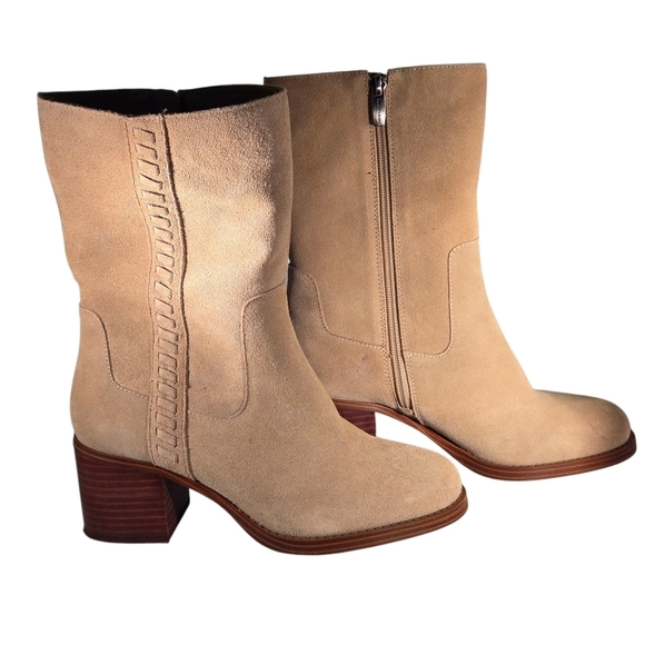 Vince Camuto Mid-Shaft Suede Chunky Heel Boots Women Size 7W Zelcinna Tortilla - Picture 1 of 16